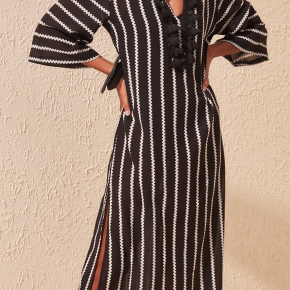 Black and White Striped Swim Coverup - Picture 8 of 14